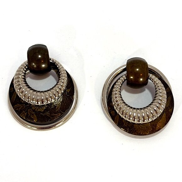 Vintage Green & Silver Tone Circular Dangle Earrings With Ornate Detailing - Picture 2 of 3